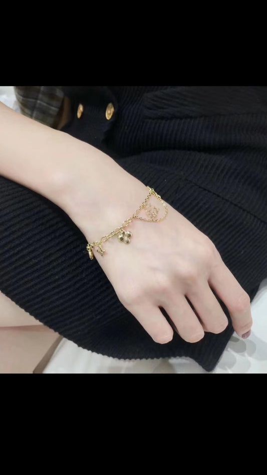 Fatna bracelets