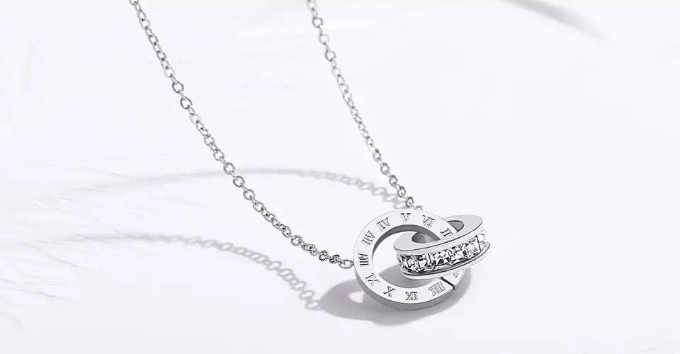 Collier bellastrass